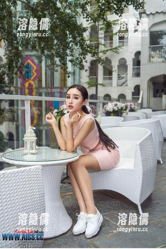 AISS爱丝(钻石版) - 高清秋日女神索菲，请收下我的赞美与惊叹！