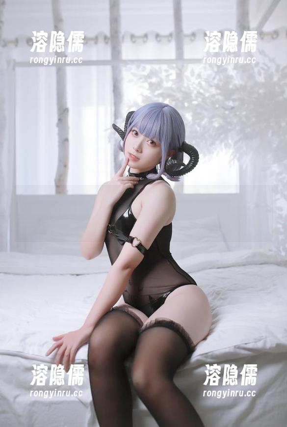 Asagiriai Asagiriai的制服自拍,图片下载正当时,赶紧收藏,千万别犹豫啊!