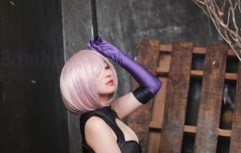 这组Bambi(밤비)妹妹的写真原图，友情提示：慎入！