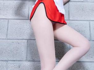 Beautyleg – “看我如何和海浪拌嘴”：Summer海边高清写真解析