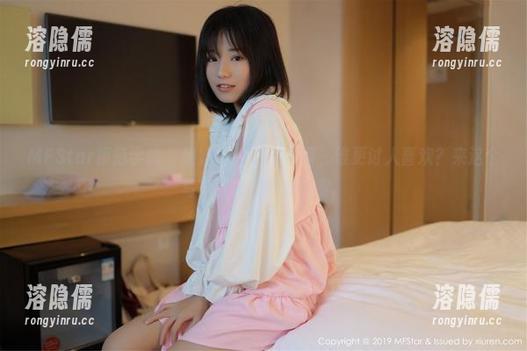 MFStar模范学院 - 妞妞kokovs吊带，谁更讨人喜欢？来这个写真图包里寻找答案。