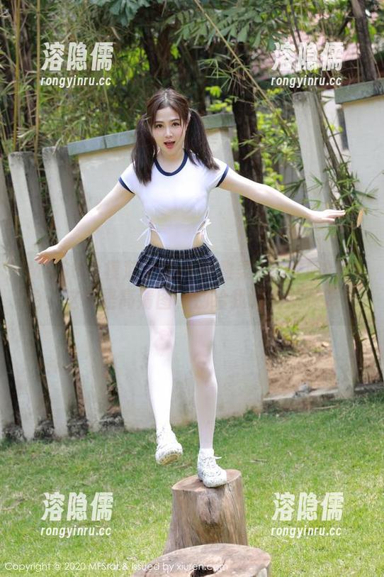MFStar模范学院 - 李雅柔182CM的黑色：这可是高清图，别给我调色腻味喔！