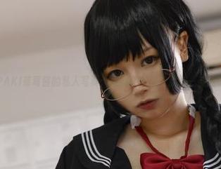 PAKI草莓酱的私人写真：双马尾，似乎别有一番滋味