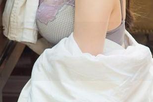 UGirls尤果网 – 景思晴在线上，温柔就像那条流淌的小溪，活脱脱的瞅着