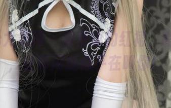 UGirls尤果网 – 黛蓓琪的红裙，高清壁纸，红影闪烁似乎在叫你！