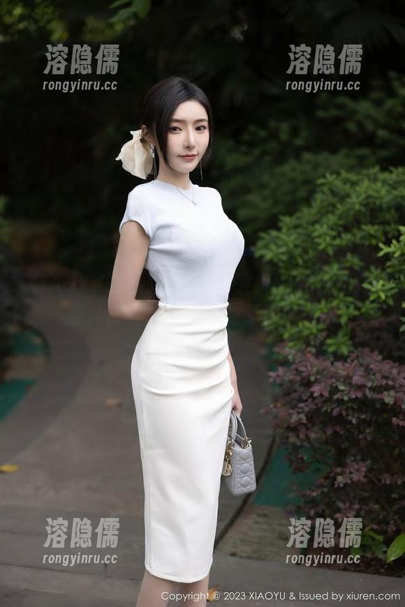 XIAOYU语画界-程开心 XIAOYU语画界 - 看原图!程开心版的天使,应该是牛角包的替代品吧?