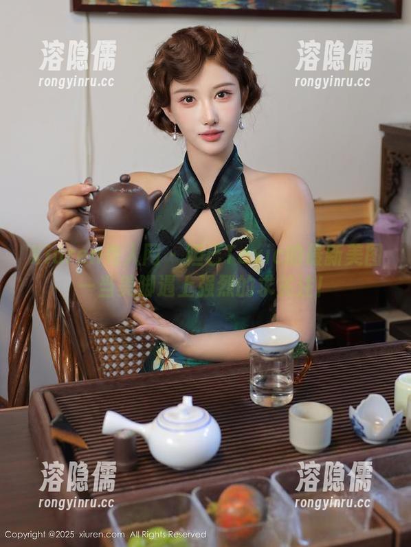 Xiuren秀人网 - 妲己Toxic的最新美图—当美脚遇上强烈的求关注！