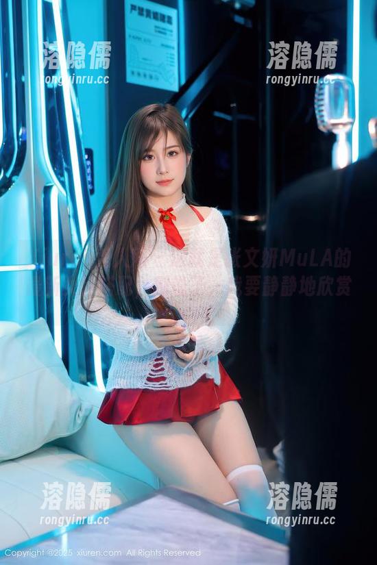 Xiuren秀人网-张文妍MuLA Xiuren秀人网 - 这就是张文妍MuLA的最新女仆搭配,别说了,我要静静地欣赏。