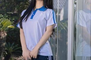 Xiuren秀人网 – 李丽莎的毛衣合集：穿上之后你会不会觉得冷？