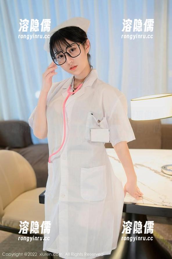 Xiuren秀人网 - 原图太诱人！麦琪绫冰激淋的体操服，穿起来肯定引人注目，但谁敢试啊？