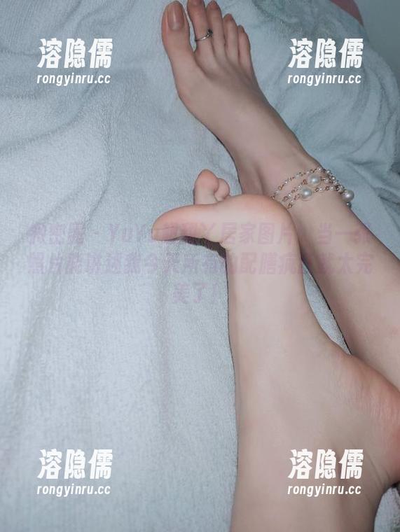 微密圈 - YuYu超甜丫居家图片：当一张照片能讲述我今天所有的配膳疯狂就太完美了！