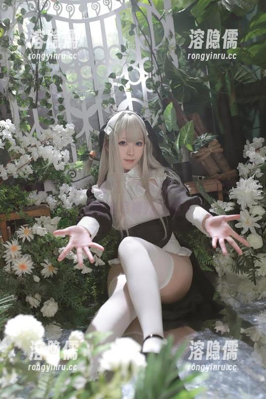 眼镜控又怎能错过？asagiriai(爱ちゃん)用高清写真嗨翻眼球。