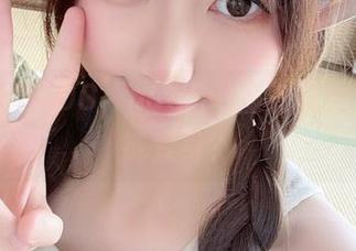 女巫造型COS，nagisa魔物喵说下载就能变身？