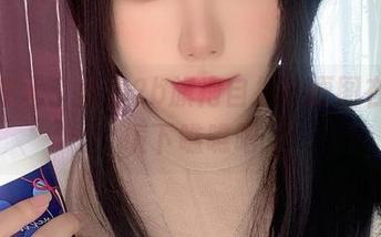 一北亦北：全套2b旗袍自拍，原图在放大镜下瞧瞧吧