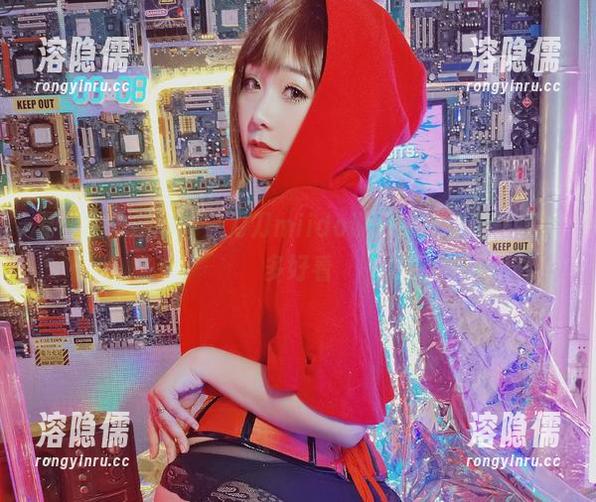 夏日高分辨率，三刀刀miido说只想让你清楚我有多好看
