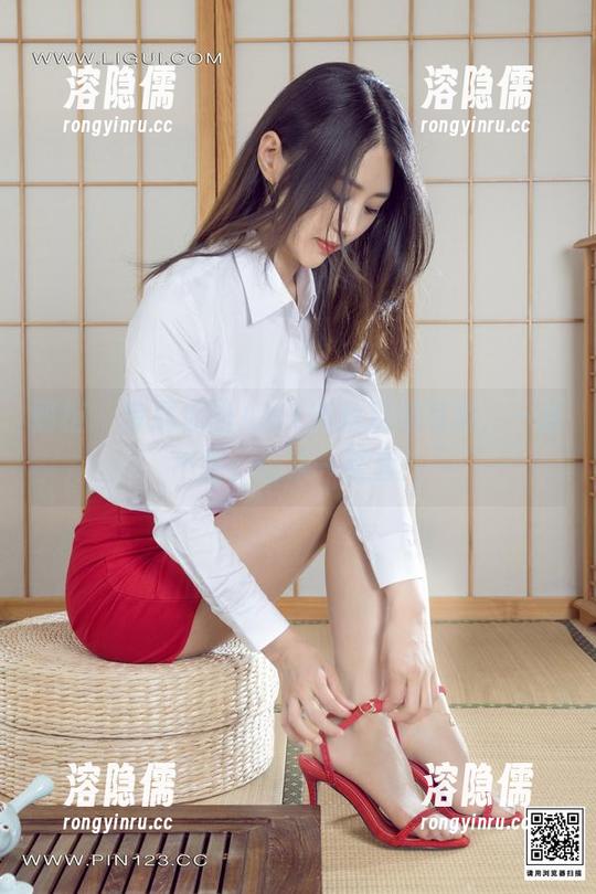 丽柜 - 专属你的AMY肉丝定制写真，一张不够，还来一整套！