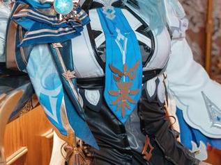 为了九言的这套白色体操服，我其实还挺想下载的……
