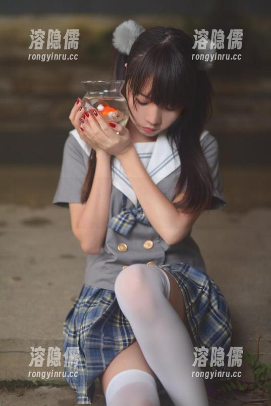 姐姐的气息，二佐Nisa写真集更新，你敢不点开？