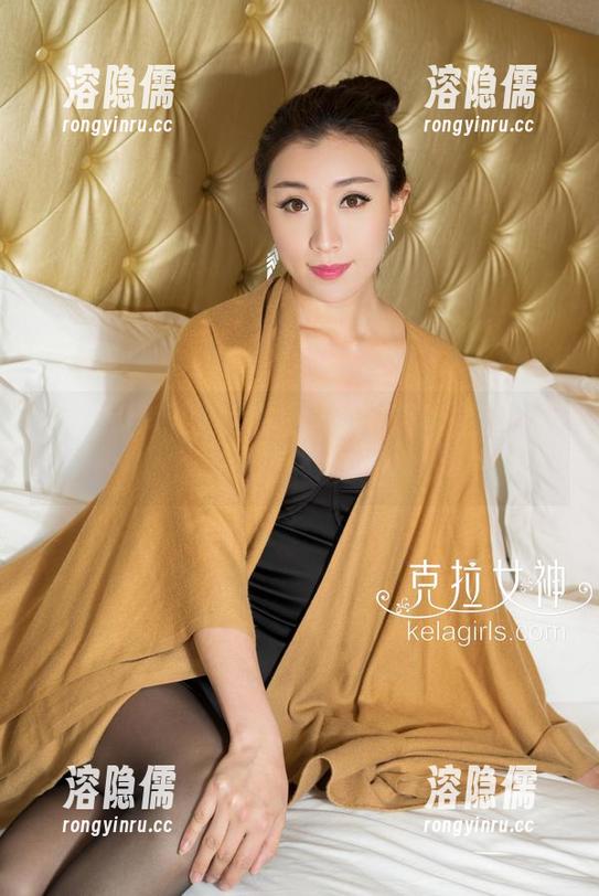 克拉女神 - 盈盈在校园的故事，全套图片连成了一张轻松的画卷。