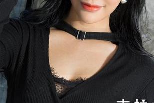 克拉女神 – 菲菲的终极JK写真集：你敢下载吗？！