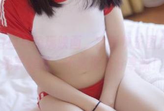 夏日白丝与兔玩映画，定制快乐图片，光线要好哦，不然没法分享嘛！