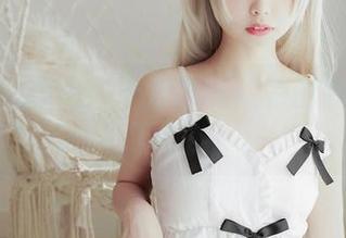 旗袍里的秘密：十万珍吱伏特的独家套图下载！