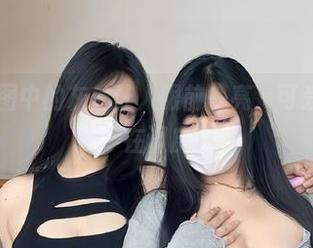 微密圈 – 图中的灰丝让人眼前一亮，可爱的肉巴又在调皮