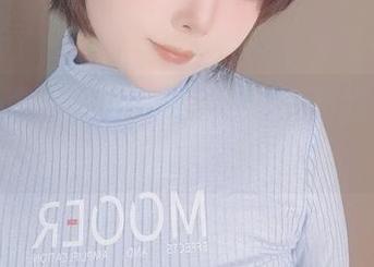 原图：名濑弥七的裸足，目不转睛也没得累。