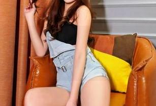 嗲囡囡 – 睡衣乱入：尤尤子的私拍合集令人喷饭
