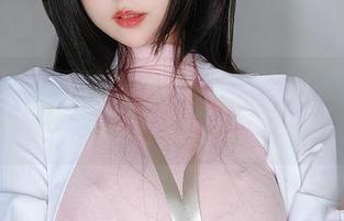 免费美图预警！女主K和她的豹纹内衣有些放飞