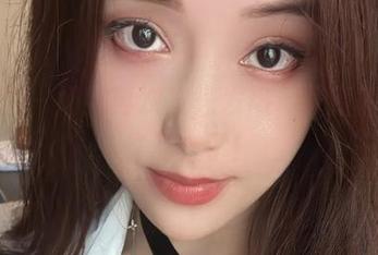 微密圈 – 奶雯再次发光发热，最新裤里丝作品来了！