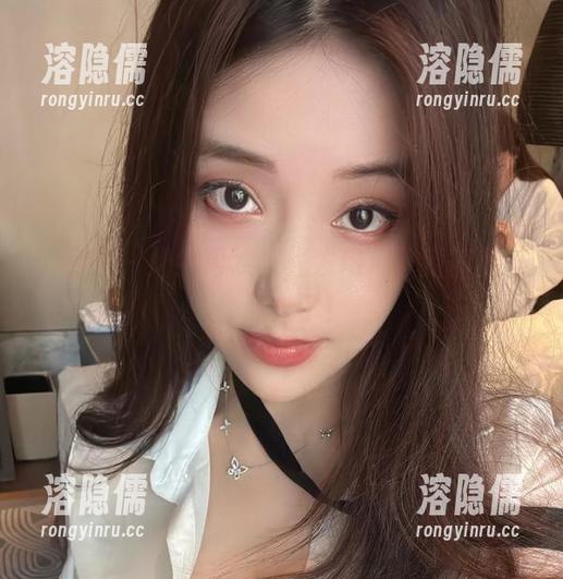 微密圈 - 奶雯再次发光发热，最新裤里丝作品来了！