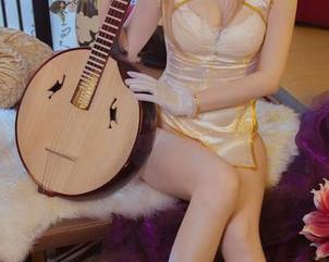 短裙的魔力！妖少you1写真集中原图让人忍俊不禁
