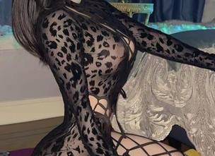 微密圈 – 宋昱欣的写真，像作业，一不小心就抄过来了吧!