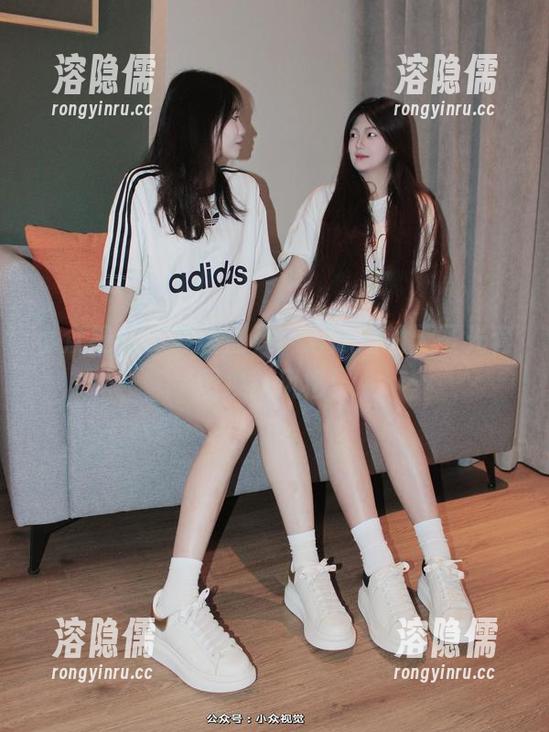小众视觉 - 夏日盛开，思思姐的无圣光套图换新风格！