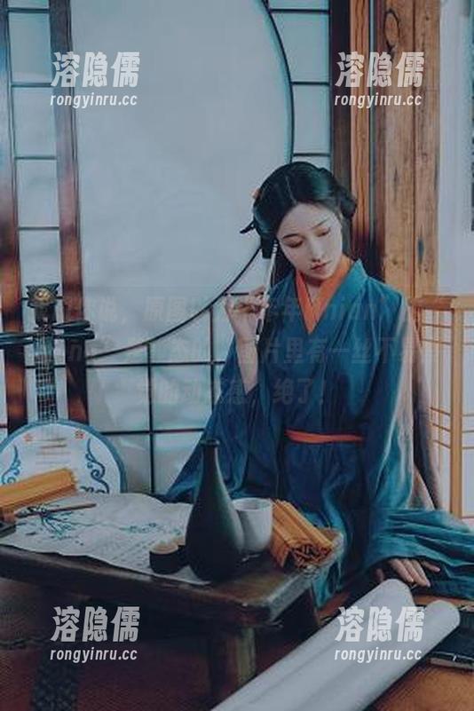 年年Nnian 我跟你说,原图以为“年年Nnian”的“mona”是静态的,图片里有一丝不易察觉的动态感,绝了!