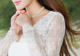推女神 – 艾小青的私拍，死库水图包，今天又被这身材震撼到！