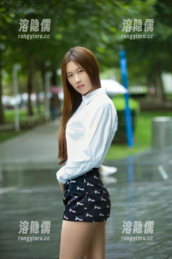 推女郎 - 红裙诱惑，星辰的私房图集，遗漏了什么别想问！