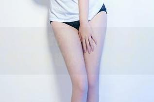 推女郎 – 这张杨伊的内衣照，太好了，我的下载按钮快要飞起来了！