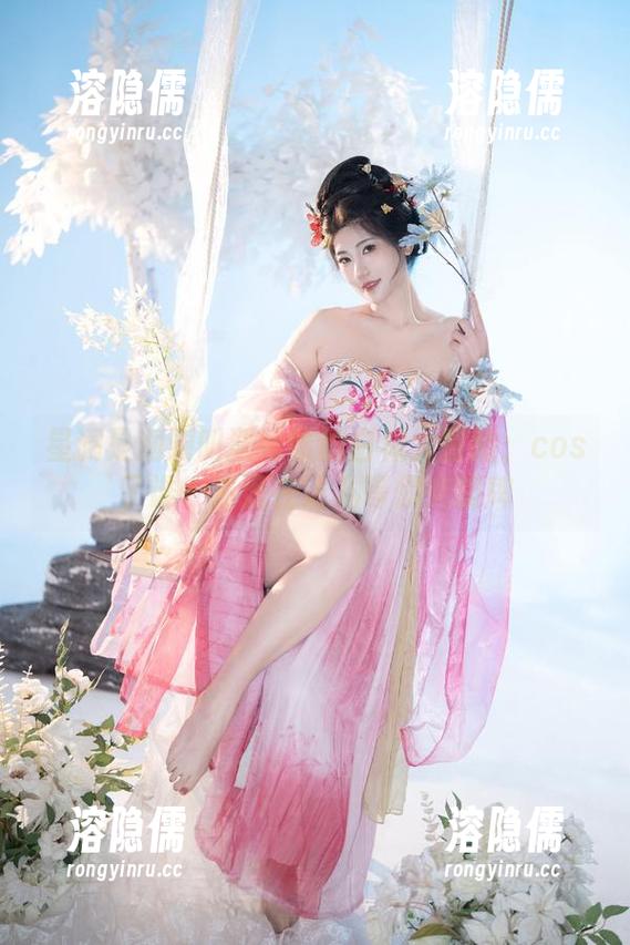 星澜是澜澜叫澜妹呀的白裙大冒险：cos了谁？资源在这儿等你来翻牌