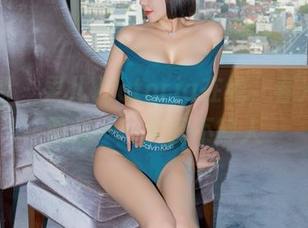 微密圈 – 果儿Victoria在线，春光一闪而过——美图不等人