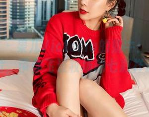 微密圈 – 果儿Victoria的奶牛：一张图片，带你飞过牧场的七彩祥云