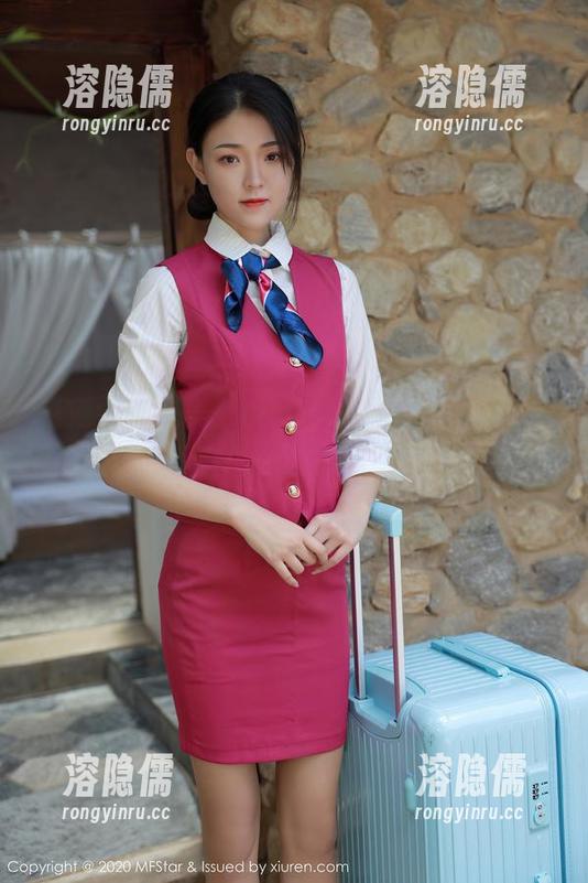 模范学院-美七mia 模范学院 - 美七mia丰腴,高清图集——这种搭配该怎么理解呢?提神吗?