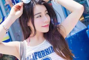 爱蜜社 – 说好的女神，结果看见的是张思允的写真图册……