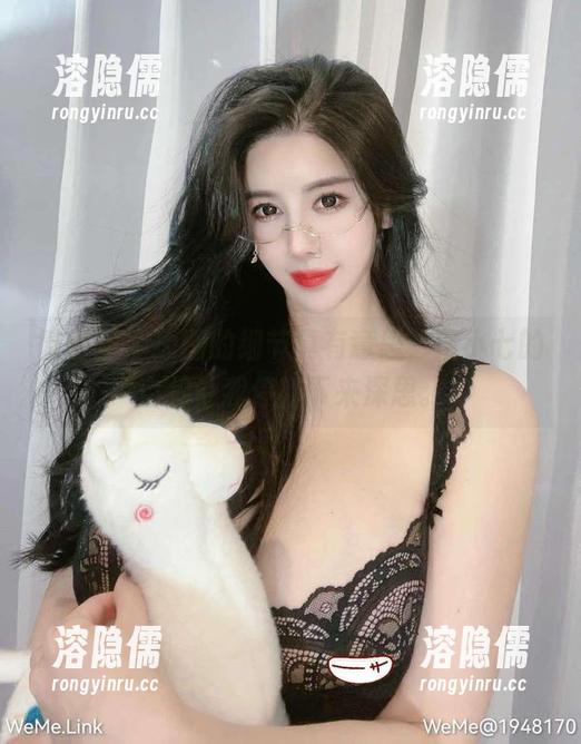 猪小七 微密圈 - 原图的细节真有意思,猪小七的自拍让我停留下来深思。