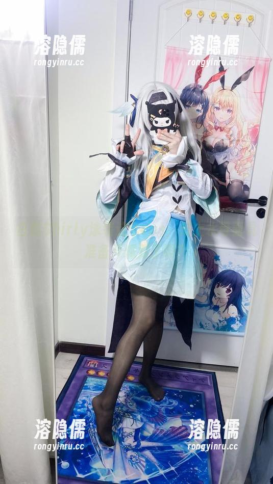 白栎Shirly 白栎Shirly泳装这个cos,戴上水母面具准备开派对了吗?