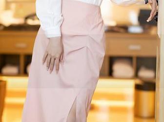 秀人网 – 诶，AngelaLee李玲的妹妹在私房美图里留下了啥？