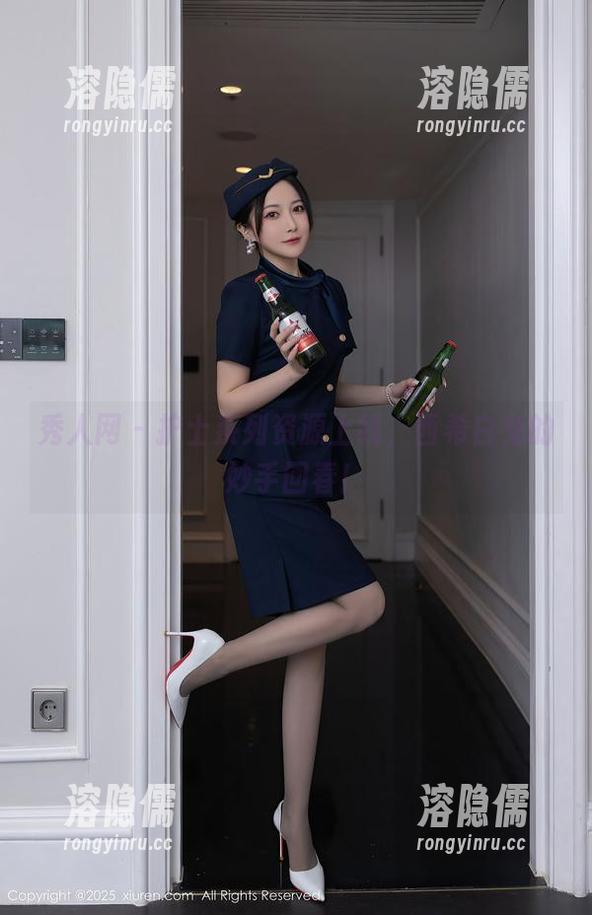 秀人网 - 护士系列资源上线，西希白兔的妙手回春！