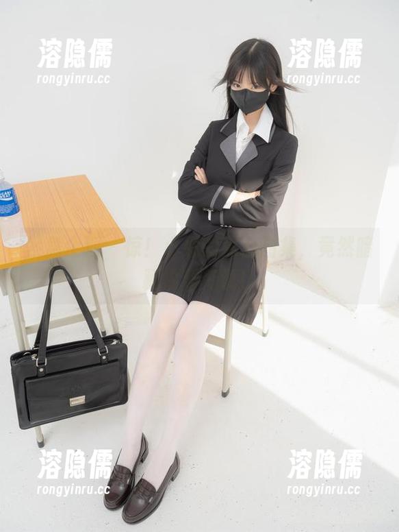 紧急企划-小恩 紧急企划 - 惊!小恩的黑白图集,竟然暗藏福利传说!