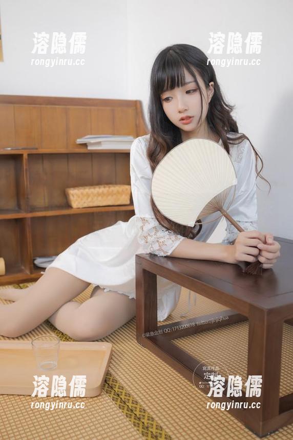 紧急企划 - 林书辞的护士合集：反正白衣天使也要自拍啊！